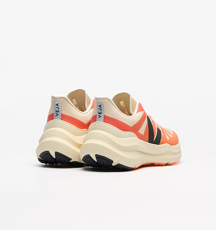 veja baskets condor-3-advanced recycl&eacute; orange ce2820952 Back view