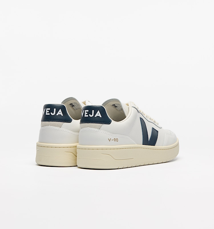 veja baskets v-90 cuir blanc vd2003656 Back view
