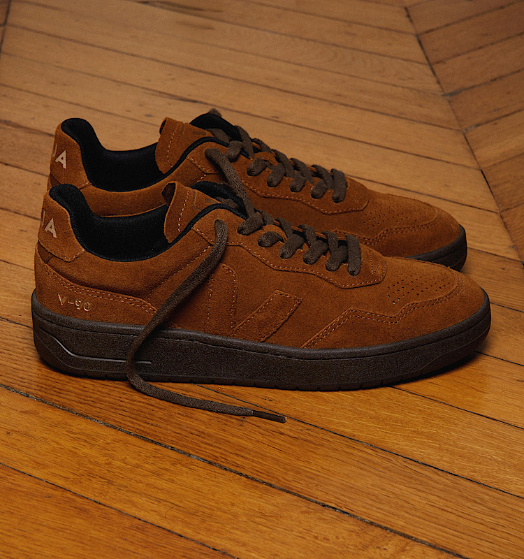 veja baskets v-90 su&egrave;de marron vd0320929