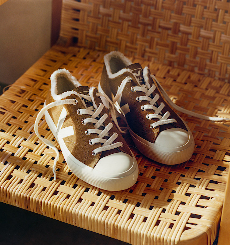 veja baskets wata-ii-low-winter fourr&eacute; marron pw0303729